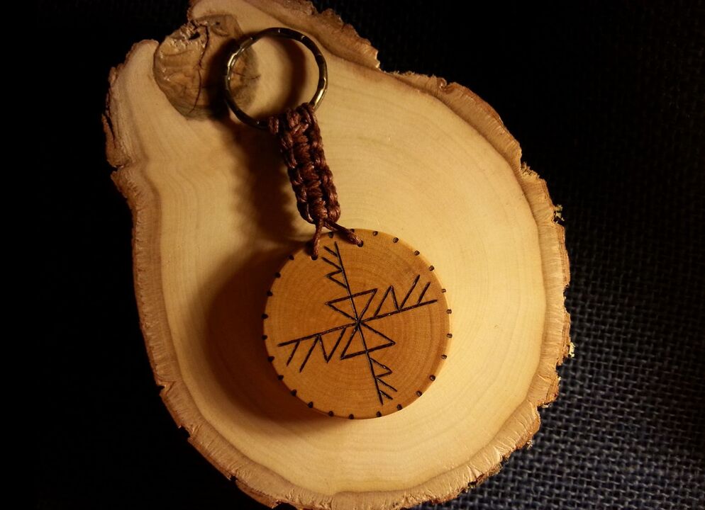 Runic amulet Mill will attract wealth to the owner